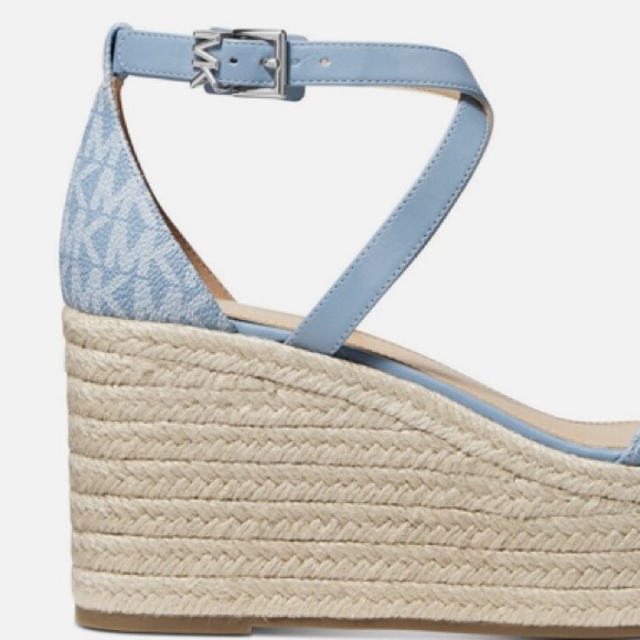 Like new Michael Kors Serena Wedge Espadrille size 9.5 platform - Picture 3 of 16